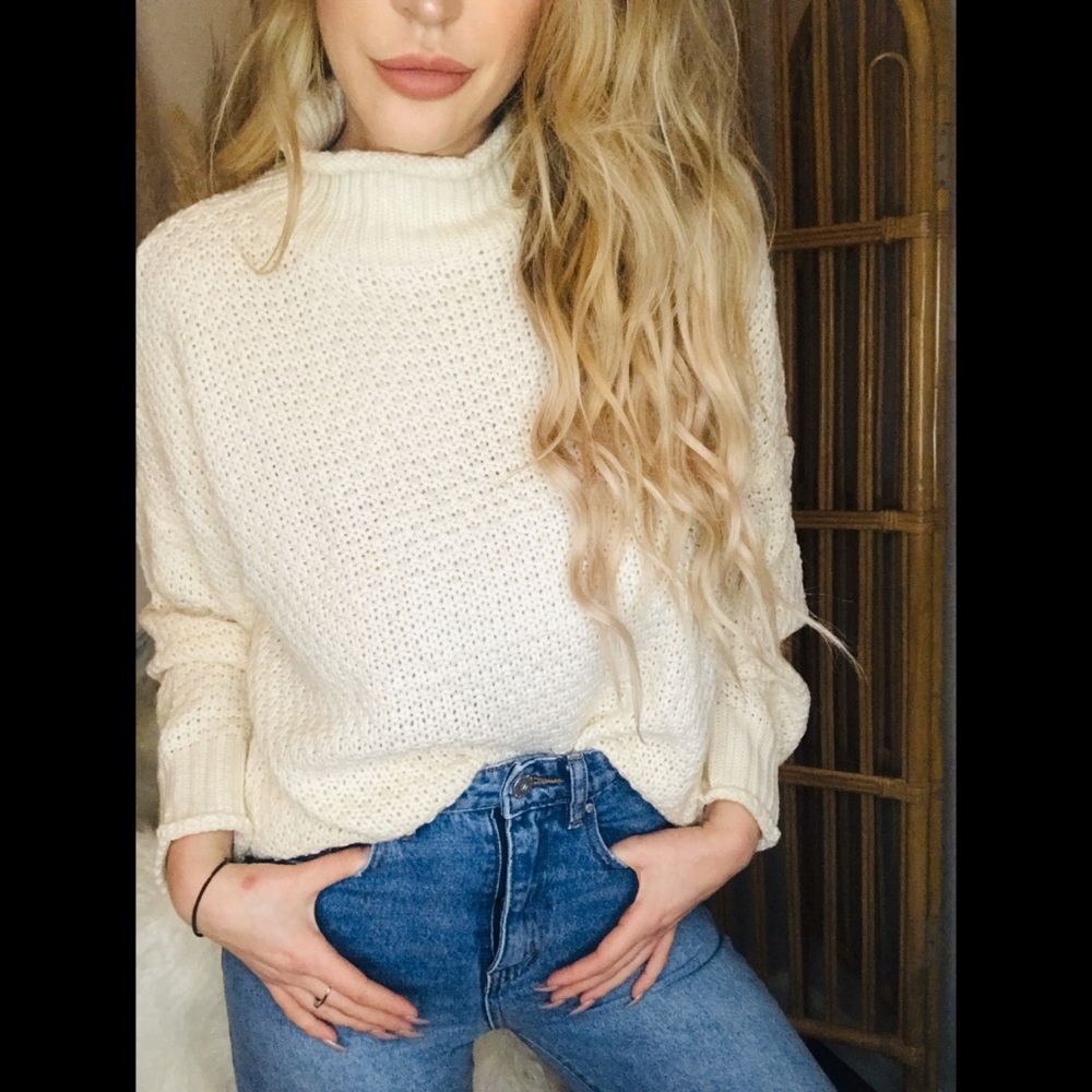 Chunky Mock Neck Sweater
